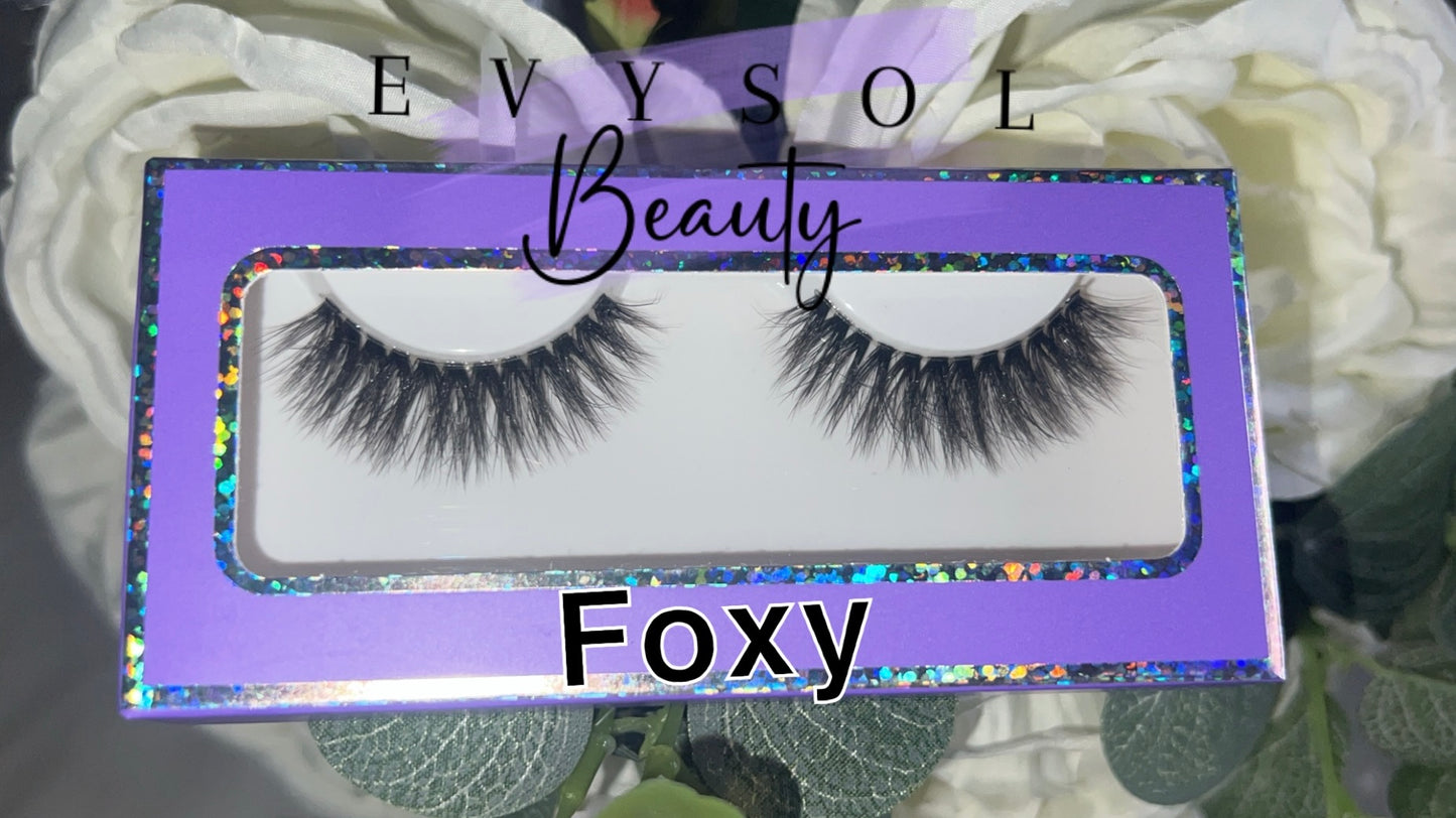 Foxy Lashes